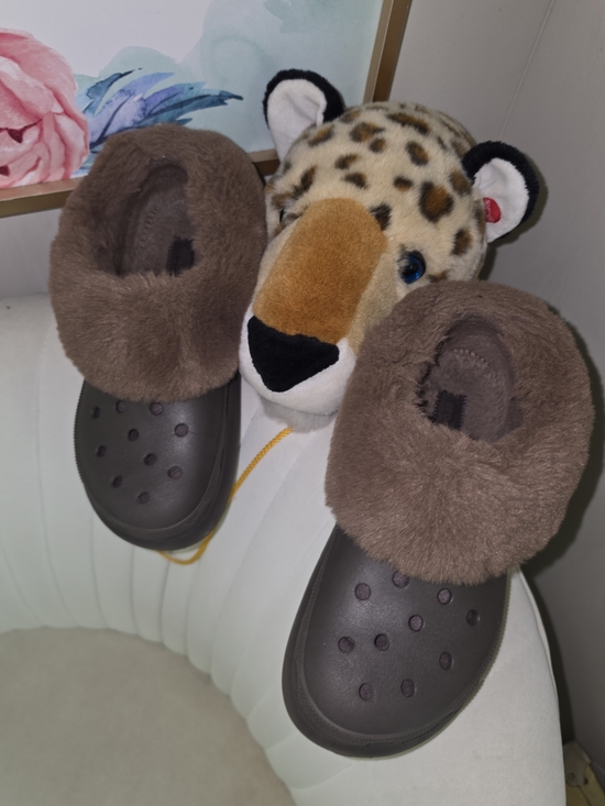 CROCS Shoes - Furever Crocs Platform Brown 8